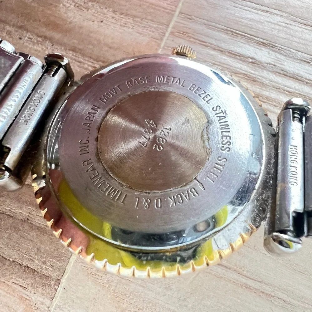 Sasson ladies steampunk expansion bracelet fashion watch NEW BATTERY